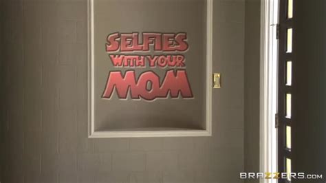 Selfies with your mom kianna dior 